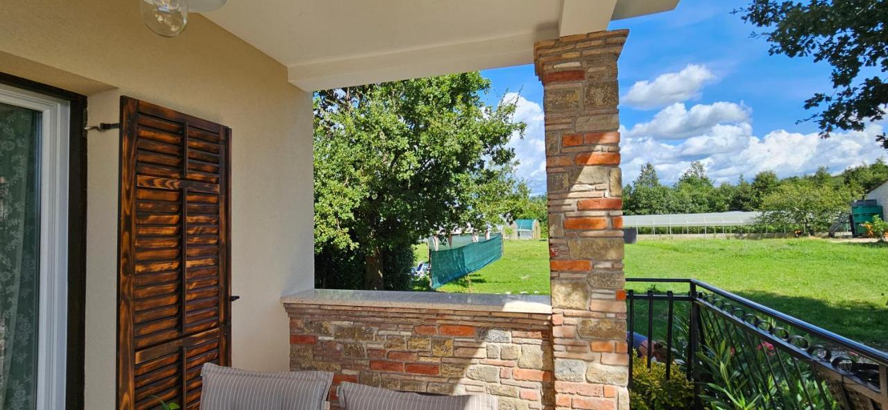 Vižinada Holiday Apartment Arman מראה חיצוני תמונה